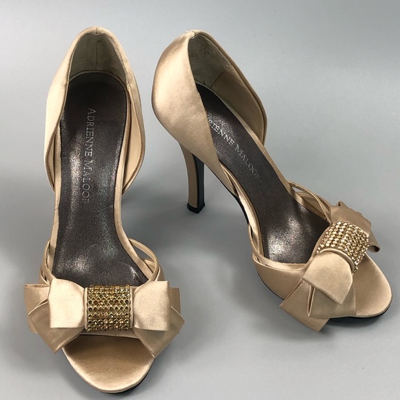 Adrienne Maloof Yalissa Champagne Satin Heels Size 6.5M - Picture 1 of 11